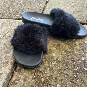 Candies black fuzzy slippers size 7 in women’s